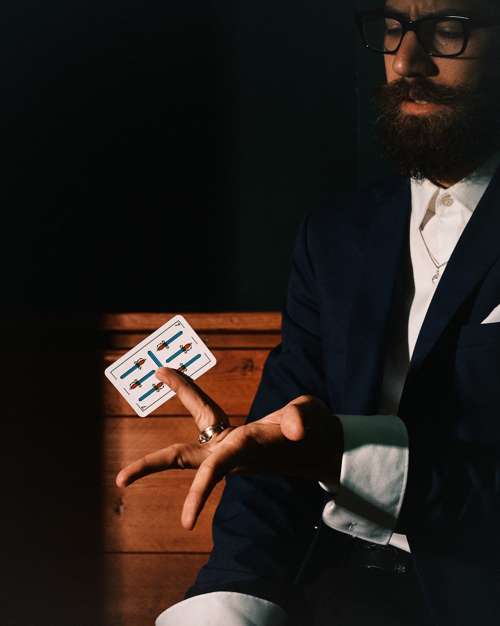 Ramiro Vides performing close-up magic